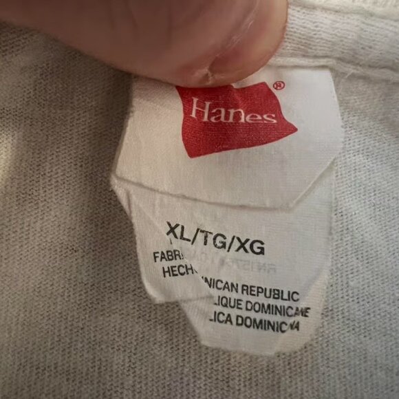 Wallen Hanes White Graphic Tee - Picture 2 of 3